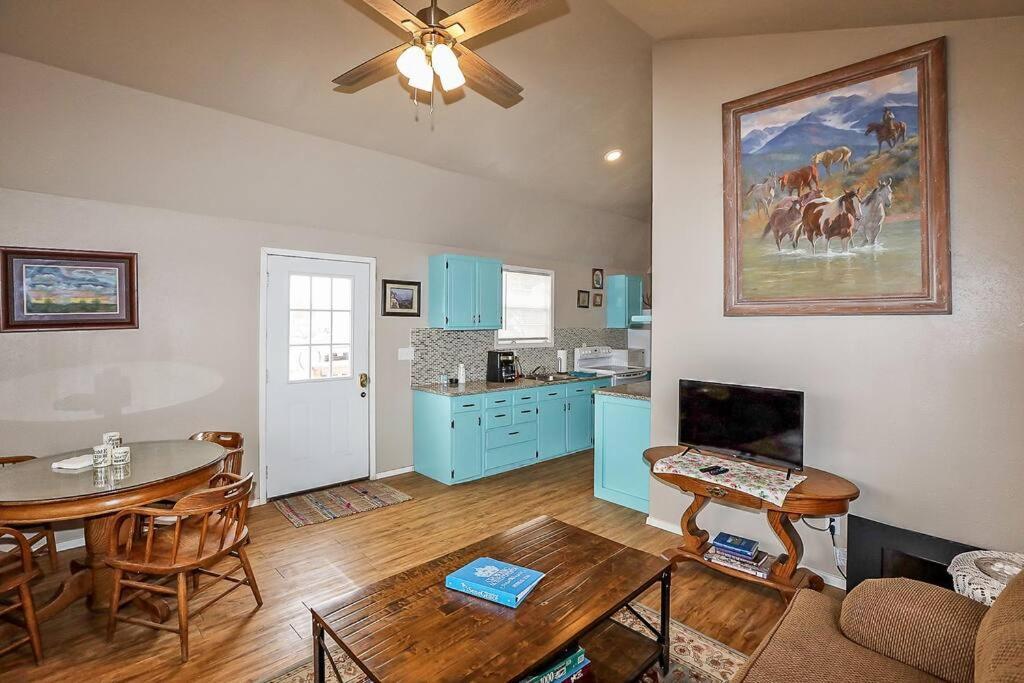 Palo Duro Canyon Texas - Cowboy Cabin ภายนอก รูปภาพ
